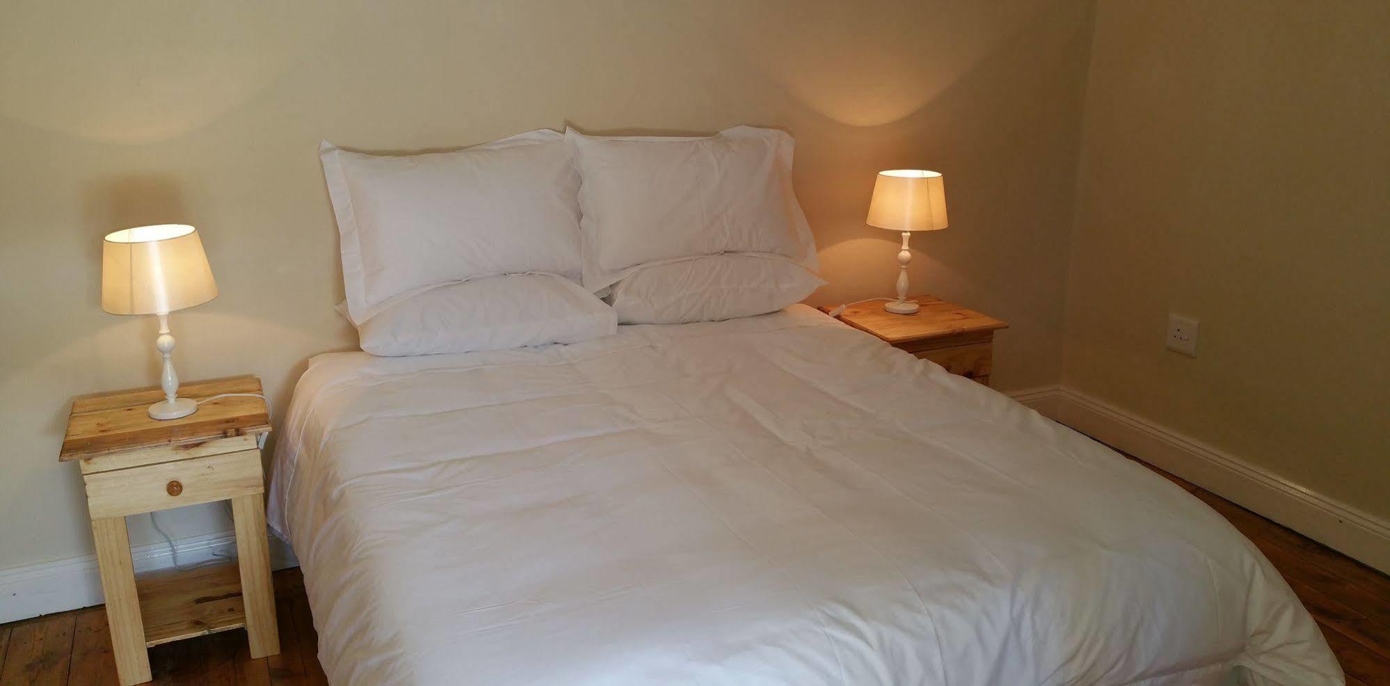 Nguni Country Lodge Middelburg  Exteriör bild