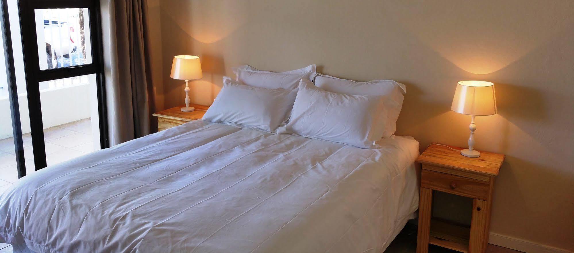 Nguni Country Lodge Middelburg  Exteriör bild